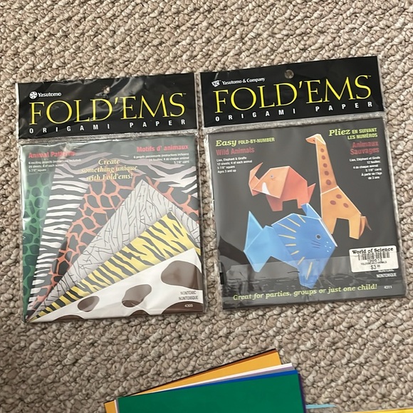 ORIGAMI COLLECTION BOOKS AND  PAPERS - Picture 3 of 6